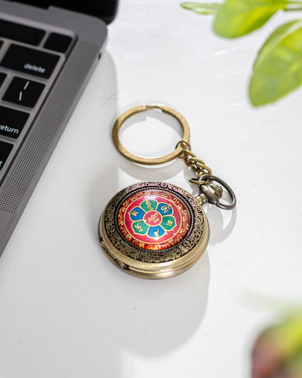 Ethnic Amulet Circle Key Chain