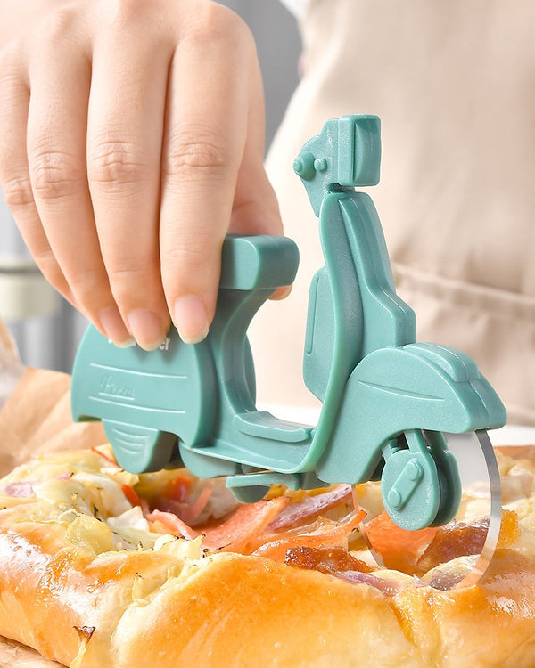 Pizza Cutter - Scooter